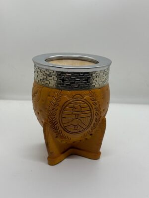 Imperial escudo nacional argentino, color cinnamon con guarda de alpaca