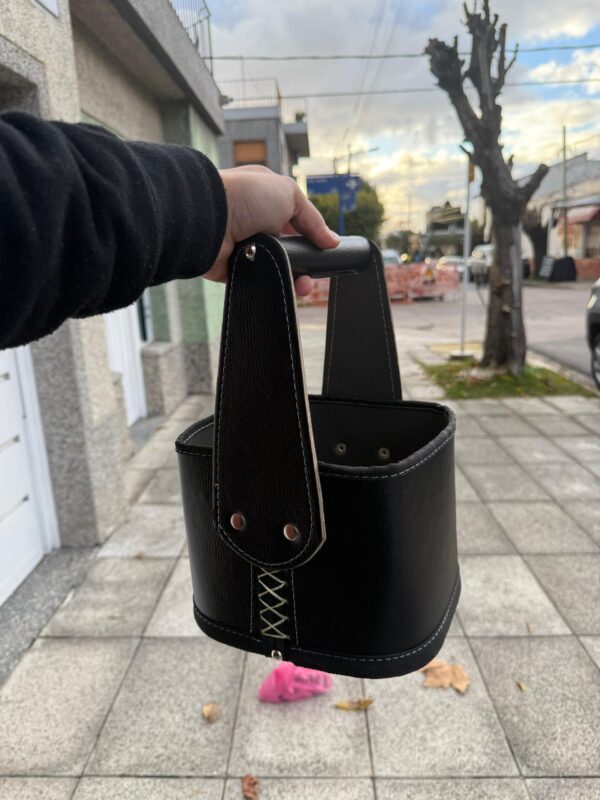 Canasta cuerina Mango rigido