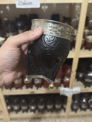 mate imperial BASE DE ALPACA Y PELOTAS - guarda de alpaca - cuero negro repujado + bombilla de acero